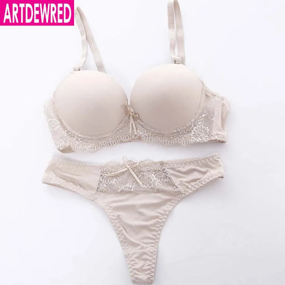 New 2020 Brand Sexy Seamless One Piece Intimates Bras & Brief Sets Underwear For Womens Ladies Push Up Plunge Dress Bra Sets
